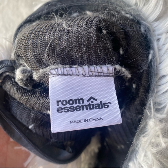 Room essentials Body Pillow Cover Fluffy Gray - Picture 4 of 5